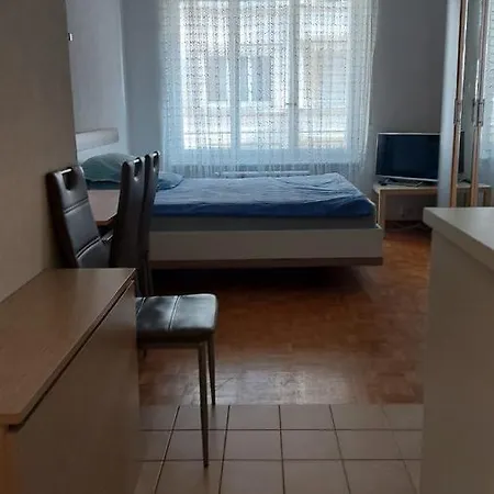 Gare-20-1 Apartment *